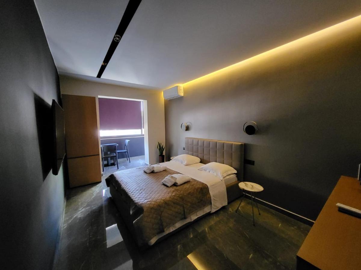 La Mirage Apartment 04 ติรานา ภายนอก รูปภาพ