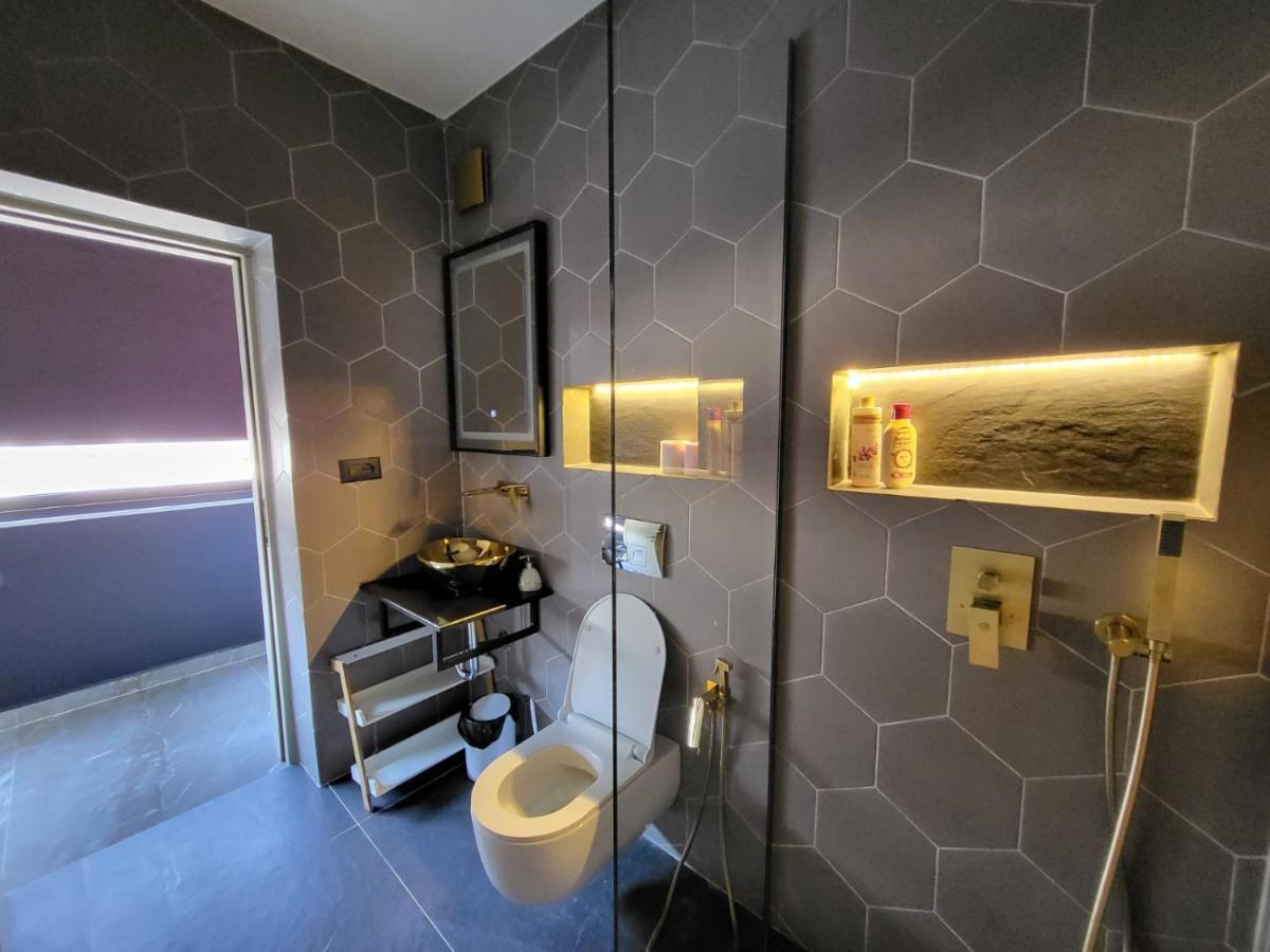 La Mirage Apartment 04 ติรานา ภายนอก รูปภาพ